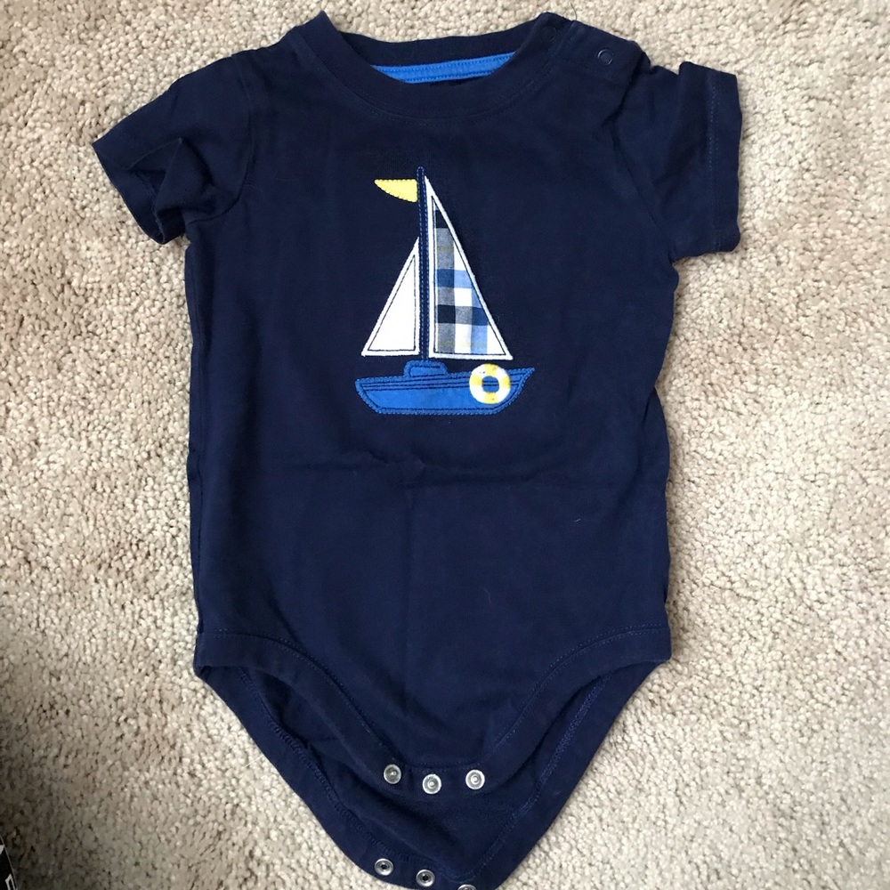 Appliqué onesie